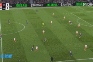 離譜！奧爾莫造點(diǎn)，萊萬(wàn)主罰右腳大力轟門直接踢向看臺(tái)