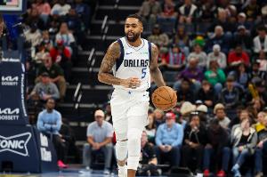 10分！基德：拉塞爾打得分后衛(wèi)既能作為額外持球點(diǎn)也是一個(gè)射手