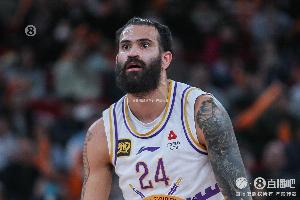 就靠你！里勒罰球絕殺比賽 13中11高效砍下26分5助攻2搶斷