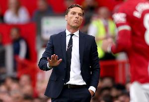 伯恩利上賽季英冠僅輸2場(chǎng)丟16球，本賽季英超已輸10場(chǎng)丟28球