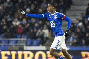 遭斯特拉斯堡禁賽1場，埃梅加社媒致歉：接受并理解俱樂部的決定