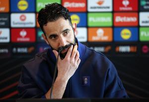 阿莫林談球隊團隊精神：我們必須非常團結(jié)，才能同甘苦共患難