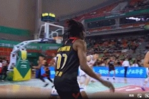 一劍封喉！特奎維恩·史密斯準(zhǔn)絕殺 全場18中11砍下41分10助2斷