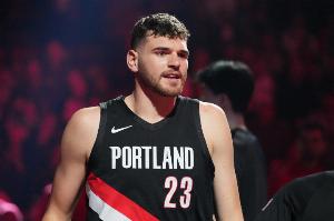 楊瀚森還有機(jī)會(huì)嗎？開(kāi)拓者背靠背戰(zhàn)騎士 克林根&阿夫迪亞可以出戰(zhàn)