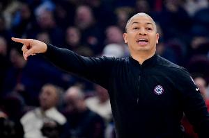 盧：我不喜歡這樣的結(jié)束方式 快船的困境并非保羅的責任