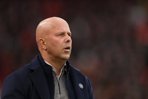 傳言斯洛特上周五給利物浦球員放假，郵報(bào)否認(rèn)：球隊(duì)當(dāng)天仍有訓(xùn)練