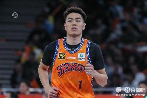 小李飛刀！李添榮8中4&三分4中2拿到14分3斷 正負(fù)值+24！