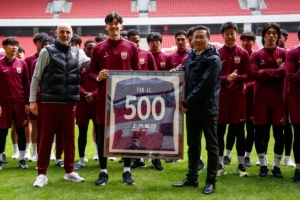 動(dòng)態(tài) ? 海港隊(duì)明日啟程亞冠客場，希望以理想結(jié)果為賽季收官