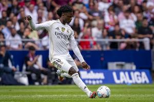 記者：卡馬文加明天將接受傷情評(píng)估，以確認(rèn)周日能否出戰(zhàn)塞爾塔