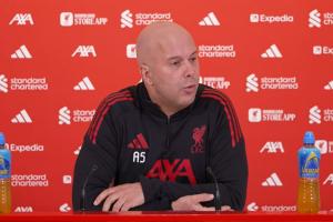 薩拉赫連場替補？斯洛特：我總想著讓他上場，不上新援也議論紛紛