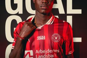 丹麥媒體：拜仁球探再次現(xiàn)場考察中日德蘭前鋒弗蘭塞利諾