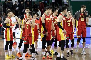 東超一直希望與積極推動CBA球隊(duì)加入 參賽有利于中國男籃了解對手