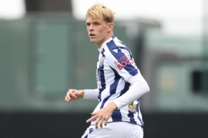 西布朗主帥：科利爾受傷嚴重，他已返回曼聯(lián)接受傷病評估