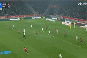 氣得跳腳！青木本方禁區(qū)外油炸丸子過人，一條龍狂奔80米打門被撲