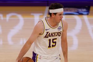 背靠背慘敗宿敵綠軍！湖人戰(zhàn)績(jī)16勝6負(fù)跌至西部第三 火箭升到第二