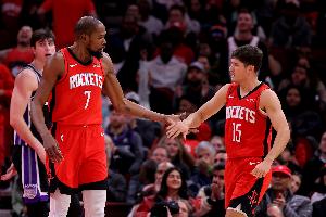 都是背靠背第二戰(zhàn)！ESPN預(yù)測明天勝率：火箭71.8% 獨(dú)行俠28.2%