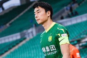 李磊：所有人都不看好但我們拿下了冠軍，國(guó)安就是永遠(yuǎn)爭(zhēng)第一