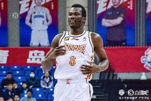 媒體人：法耶的面筐打得可比低位好多了 其他隊(duì)都得注意一下