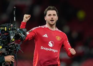 芒特盛贊曼聯(lián)新訓(xùn)練基地：現(xiàn)在訓(xùn)練完都不想走，球員還能在這社交