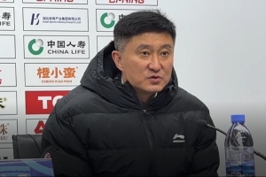 王洪澤像年輕時(shí)候的自己？杜鋒：希望他打得比我好