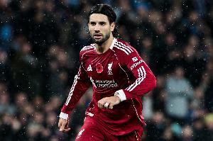 索博：上賽季那支冠軍隊還在嗎？很難講 更衣室內(nèi)的事不宜公開