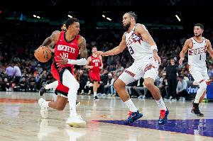 KD：狄龍是敢于發(fā)聲領(lǐng)袖 他不斷進(jìn)步信心更足這或是從火箭開(kāi)始的