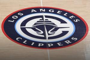 ??心寒！快船趕走保羅 19年老粉&前球童宣布脫粉轉(zhuǎn)投湖人