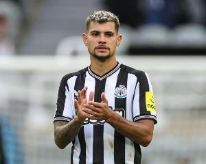 角球直接破門！吉馬良斯：難以置信，是我職業(yè)生涯最漂亮進(jìn)球之一