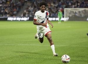 姆巴耶：打進巴黎首球是從小的夢想，雖然我現(xiàn)在也還是個孩子