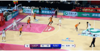多點(diǎn)開花！劉錚反擊得手后弗格打成2+1 上海轟出14-4攻擊波