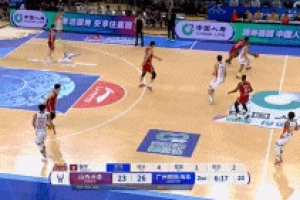 奮力反擊！法耶和諾威爾先后搶斷反擊得手 山西8-2反超打停廣州