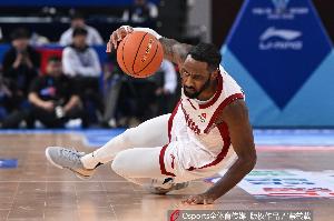 予取予求！諾威爾26中14砍全場最高39分 三分6中4