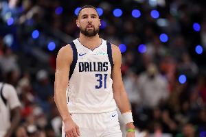 今日獨行俠背靠背對陣火箭！克萊、加福德狀態(tài)降級不會出戰(zhàn)