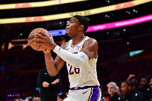 太穩(wěn)定了！八村塁12投7中&三分7中3 砍下17分6籃板