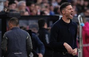 六臺(tái)：皇馬球迷賽后感到憤怒，有球迷稱阿隆索還沒(méi)能力執(zhí)教皇馬