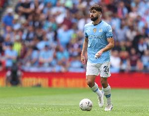 格瓦迪奧爾：我們落后阿森納2分正逐漸接近，賽季很長還沒到半程