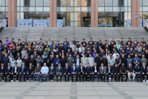 中國(guó)足協(xié)年度教練研修班在廣州召開，宋凱、許基仁出席