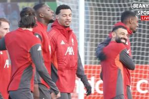 不受影響！利物浦開始歐冠備戰(zhàn)訓練，薩拉赫和隊友有說有笑