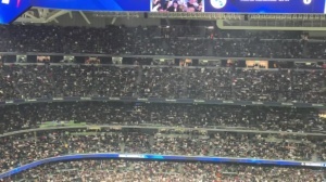 ??皇馬主場(chǎng)補(bǔ)時(shí)再丟一球落敗，伯納烏發(fā)出巨大噓聲