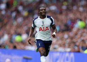 庫杜斯：在加納沙地上踢球經(jīng)歷很有幫助 期待世界杯和英格蘭交手