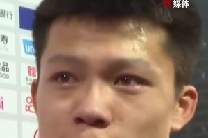 8-0川超比賽提前結(jié)束，守門員含淚哽咽：努力了！承認(rèn)差距！