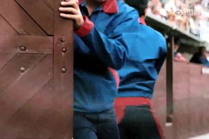 太豪華了！22年湖人群星陣容，里夫斯在角落站如嘍啰