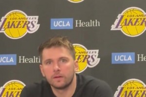 里夫斯賽后稱贊八村塁：他現(xiàn)在的防守和進攻一樣出色！