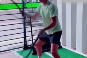 博主：梅西重返諾坎普球場，登貝萊搶先點贊，亞馬爾消失…