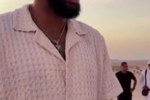 太逗了！采訪尼克斯球員：最不想跟哪個隊友困在沙漠里？