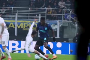 ??破案了！“我們阿森納是不可戰(zhàn)勝的”原來起源于北京國安