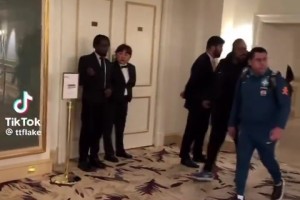 球迷：能加盟阿森納嗎？庫尼亞：哈哈哈??