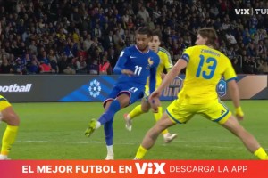 法國(guó)再下一城！奧利塞禁區(qū)內(nèi)靈巧轉(zhuǎn)身打門(mén)得手！坎特不停球送助攻