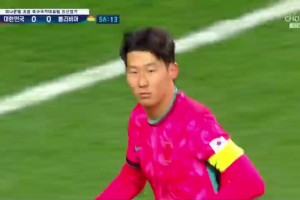 亞洲一哥無解腳法！孫興慜十分角任意球打破僵局