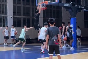 恢復(fù)得不錯(cuò)??！崔永熙傷后實(shí)戰(zhàn)首次完成飛身隔扣~